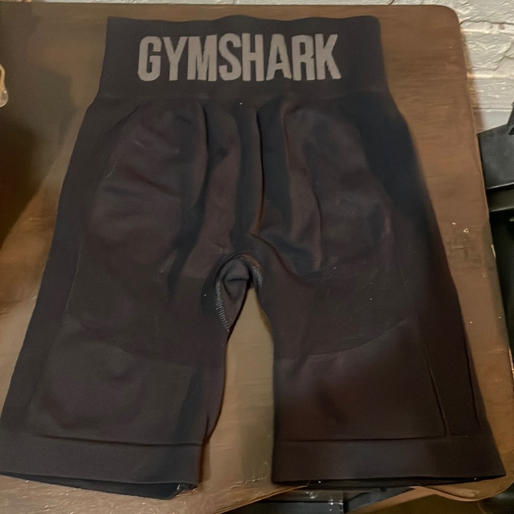 Gymshark Cycling Shorts. Women’s SIZE XS. 7 inch inseam. Black
